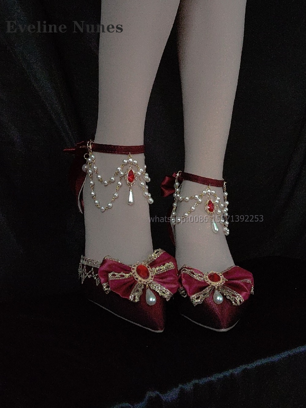 Sandálias femininas com gemas de pérola curva, dedo apontado, estilete, cetim de renda, alça reta, salto feminino, estilo lolita, bombas requintadas, festa, 2024