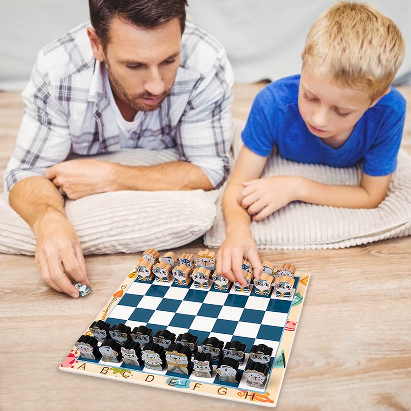 Wooden Chess Set Threadable Cartoon Animal Piece Wooden Chessboard Chess Game Toy For Adult Kids Beginner