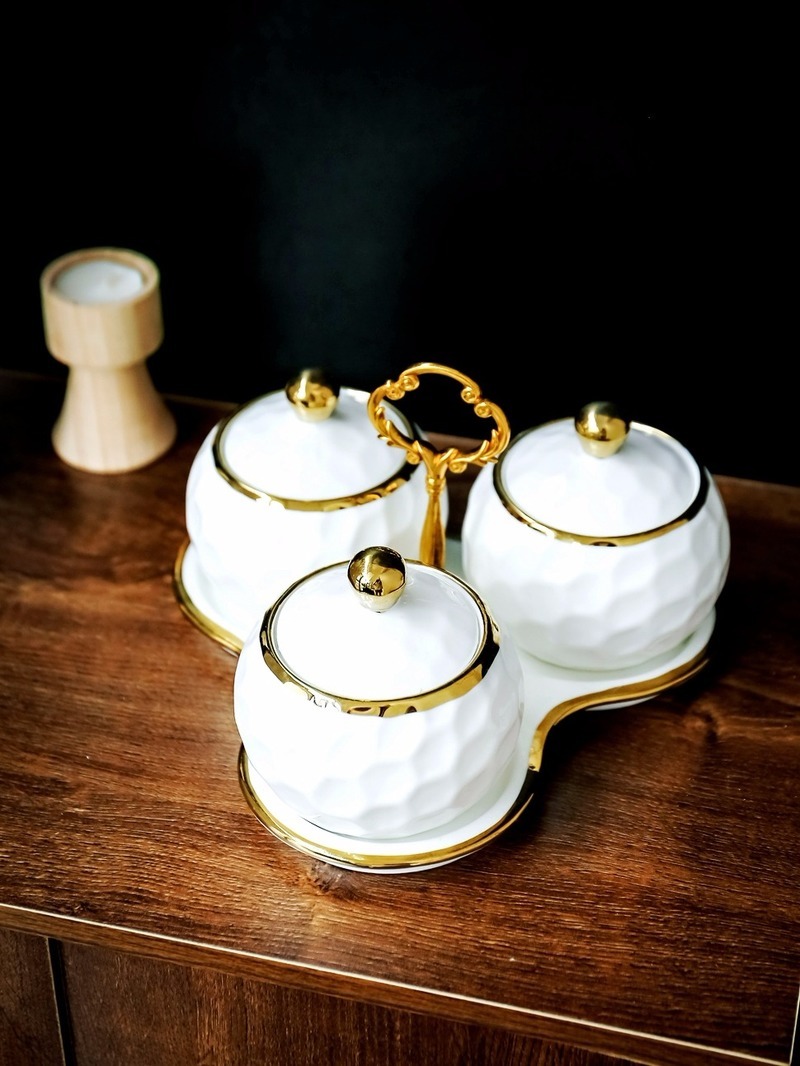 Tarro de especias de cerámica, suministros de cocina, juego de caja de condimentos para el hogar, traje de tres piezas, agitador de sal y azúcar, herramienta de almacenamiento de cocina