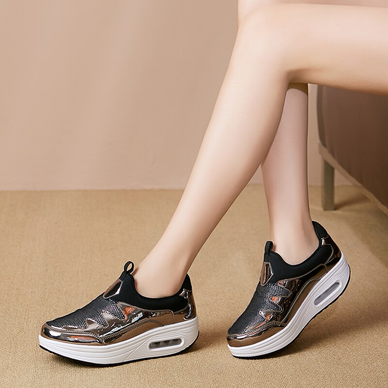 Women Flat Platform Toning Shoes Slip on Ladies Height Increasing Walking Shoes Outdoor Women Soft Body Shaped Sneakers