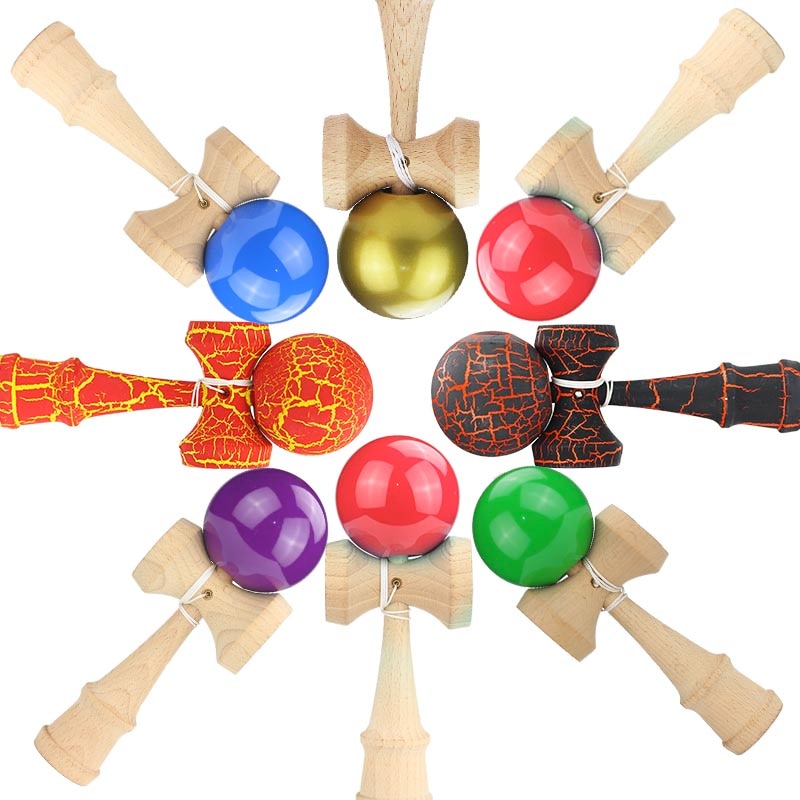 Bola de malabares tradicional de Japón divertida