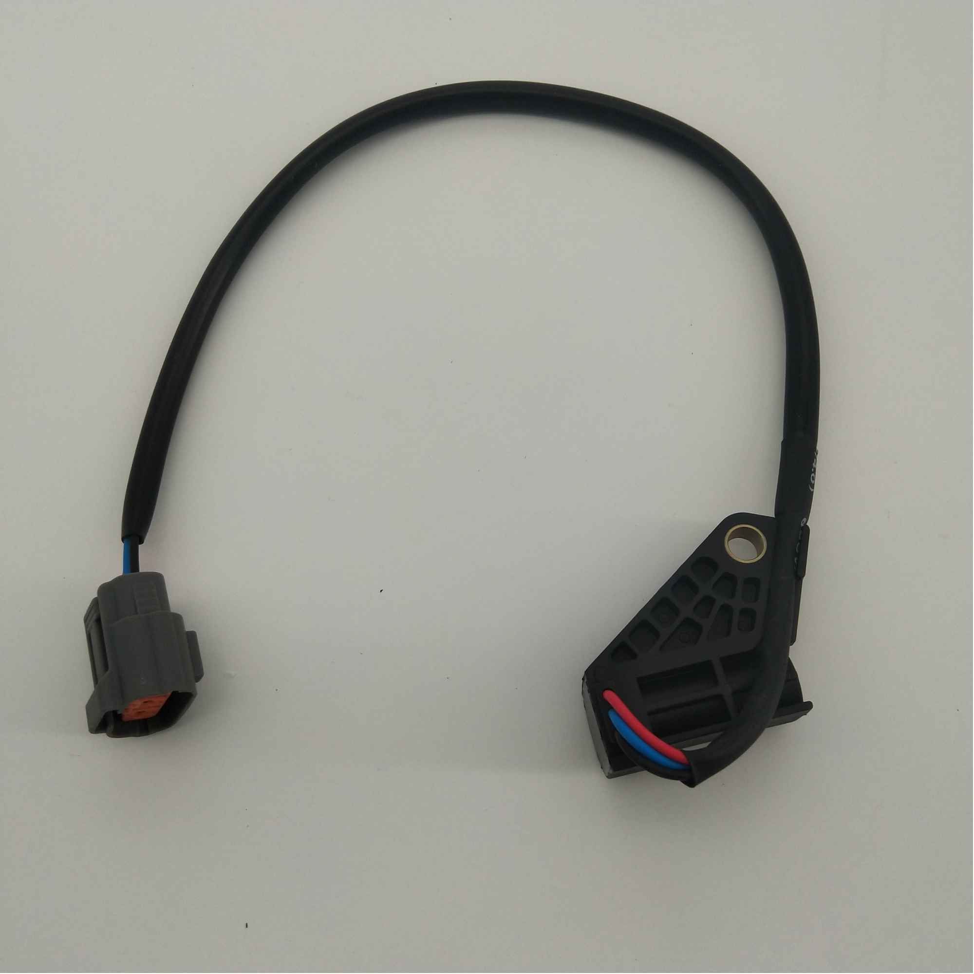 Car crankshaft position sensor for Mazda 323 family bj 2001 1.6 engine OEM:ZL01-18-221