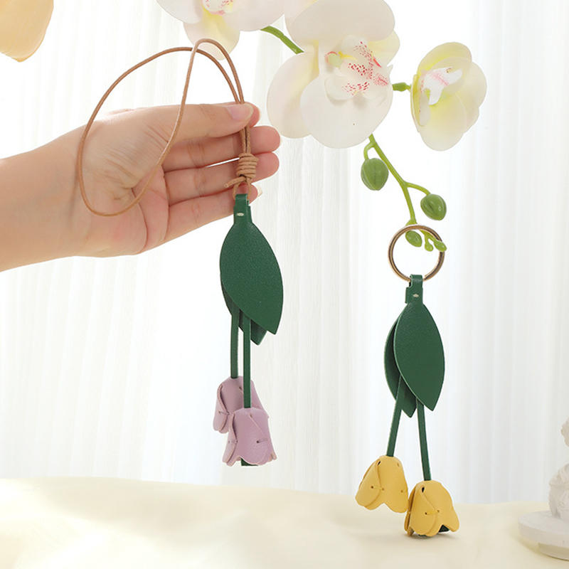 Elegante lederen accessoire handgemaakte lederen bloemen Ringen met de hand versierd Hangeraccessoire voor gebruik Gewone sleutelgereedschap