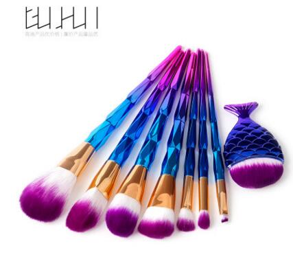 GUJHUI Mermaid Makeup Brushes Set Eyeshadow Eyeliner Blush Blending Contour Foundation Cosmetic Beauty Make Up Brush Tools Kit: Z-025