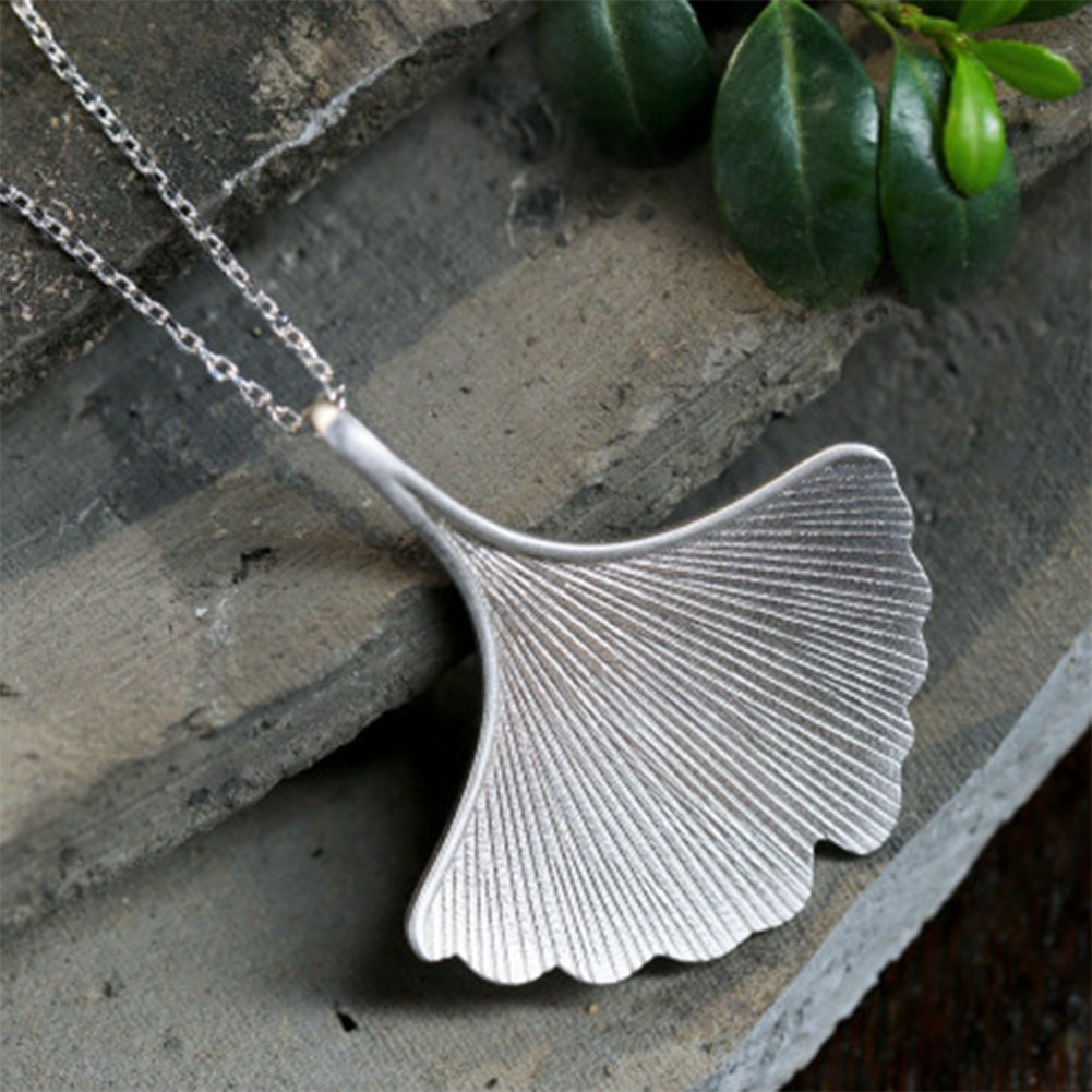 Zilveren kleur handgemaakte Sieraden Ginkgo Biloba Blad Hanger Ketting Sieraden Choker Halsbanden Voor Vrouwen