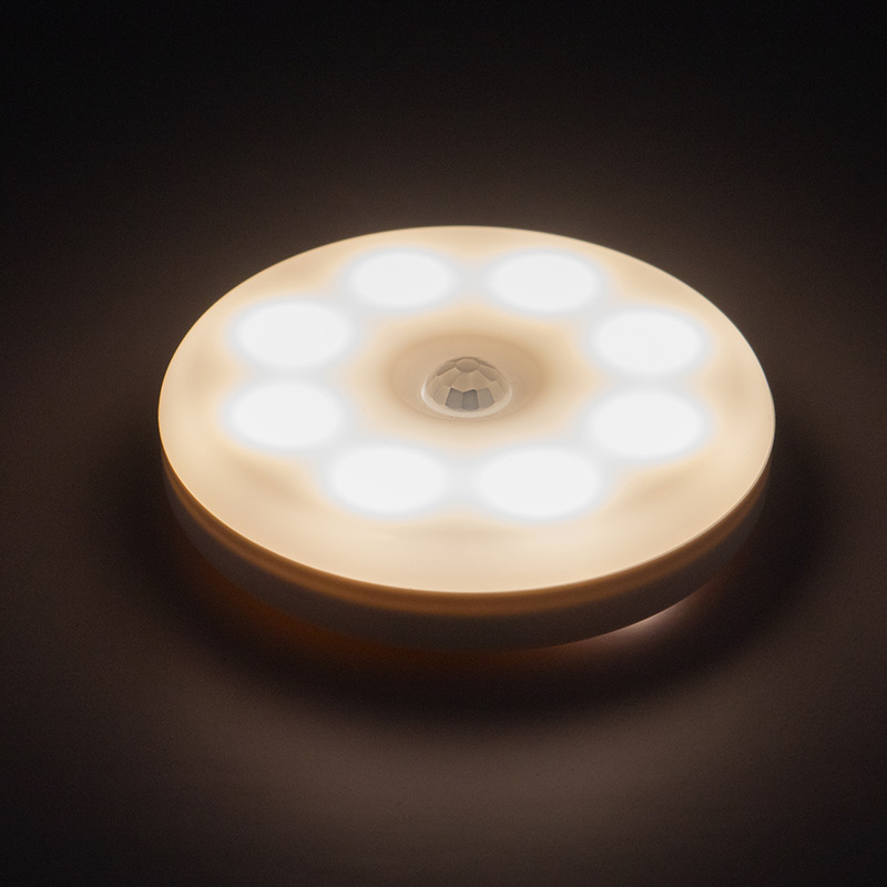 Usb genopladelig 8 led runde bevægelsessensor natlys under skab lys skabslampe køkken soveværelse dekoration: Varm hvid / 1 stk