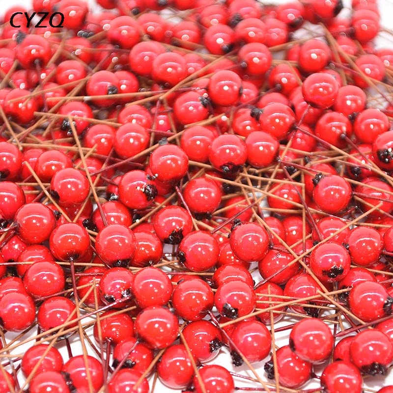 50 st / parti 10mm röda bär konstgjorda blommor ståndare plast julbär för scrapbooking diy hem bröllop krans dekoration