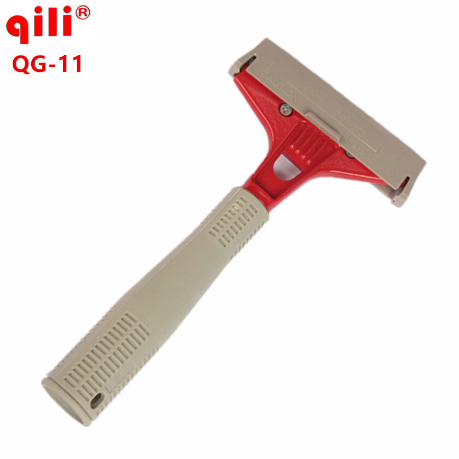 Qili QG-11 Mini Multi-functional Car Steel Ice Snow Shovel Emergency Scraper Car Window Snow Removal Hand Tool