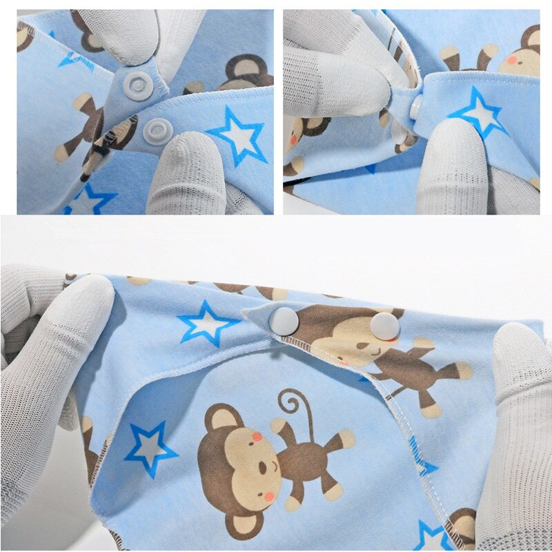 [simfamily] 1pc Baby bibs triangle double layers Animal Print baby bandana bibs cotton baberos Cartoon Character