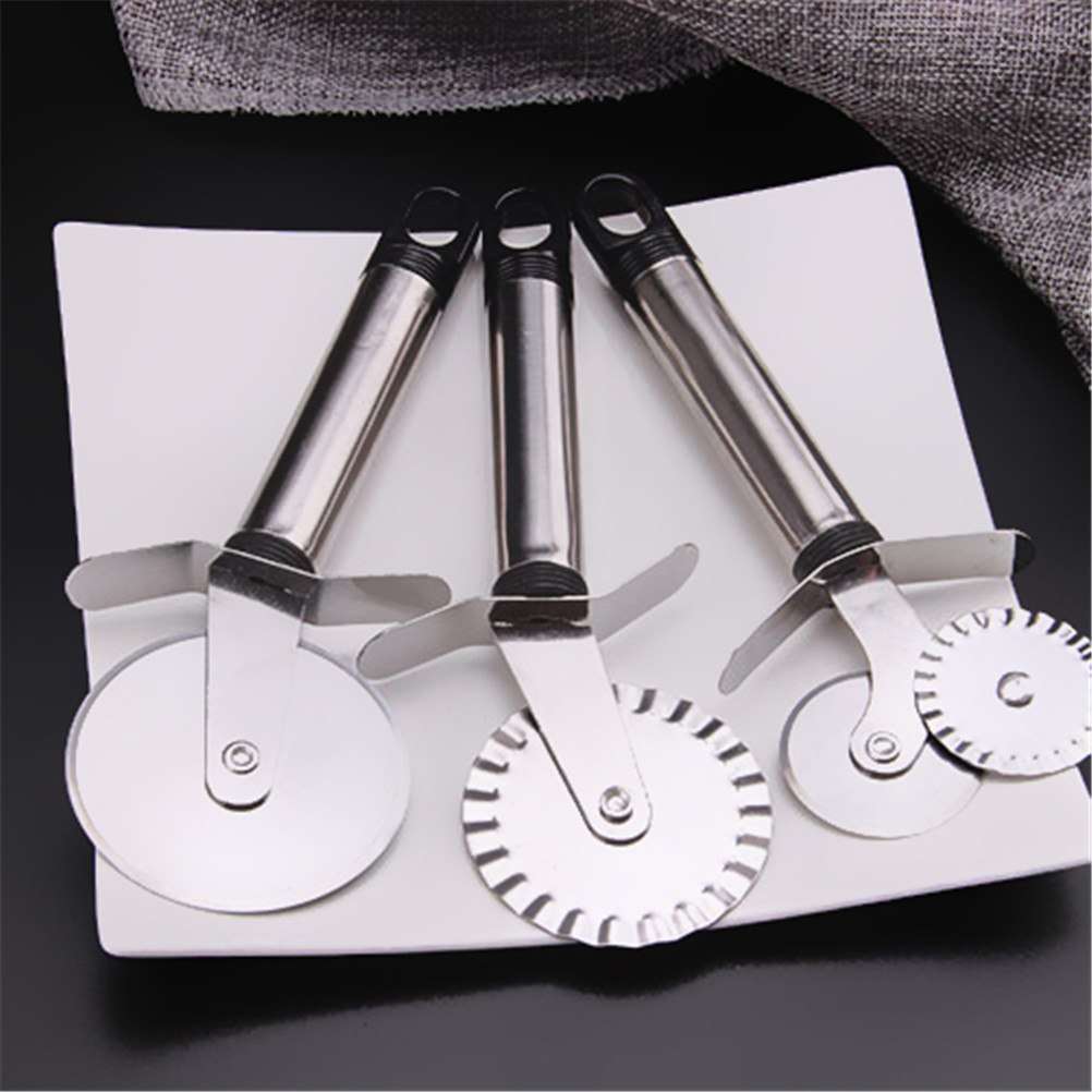 Keuken Pizza Hulpmiddel Pizza Cutter Rvs Dubbele Roller Pizza Mes Cutter Gebak Pasta Deeg Crimper 4 Patronen
