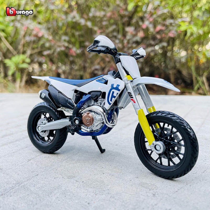 Bburago 1:18 KTM-450 SX-F Factory Edition Static Die Cast Vehicles Collectible Motorcycle Model Toys: Huswana