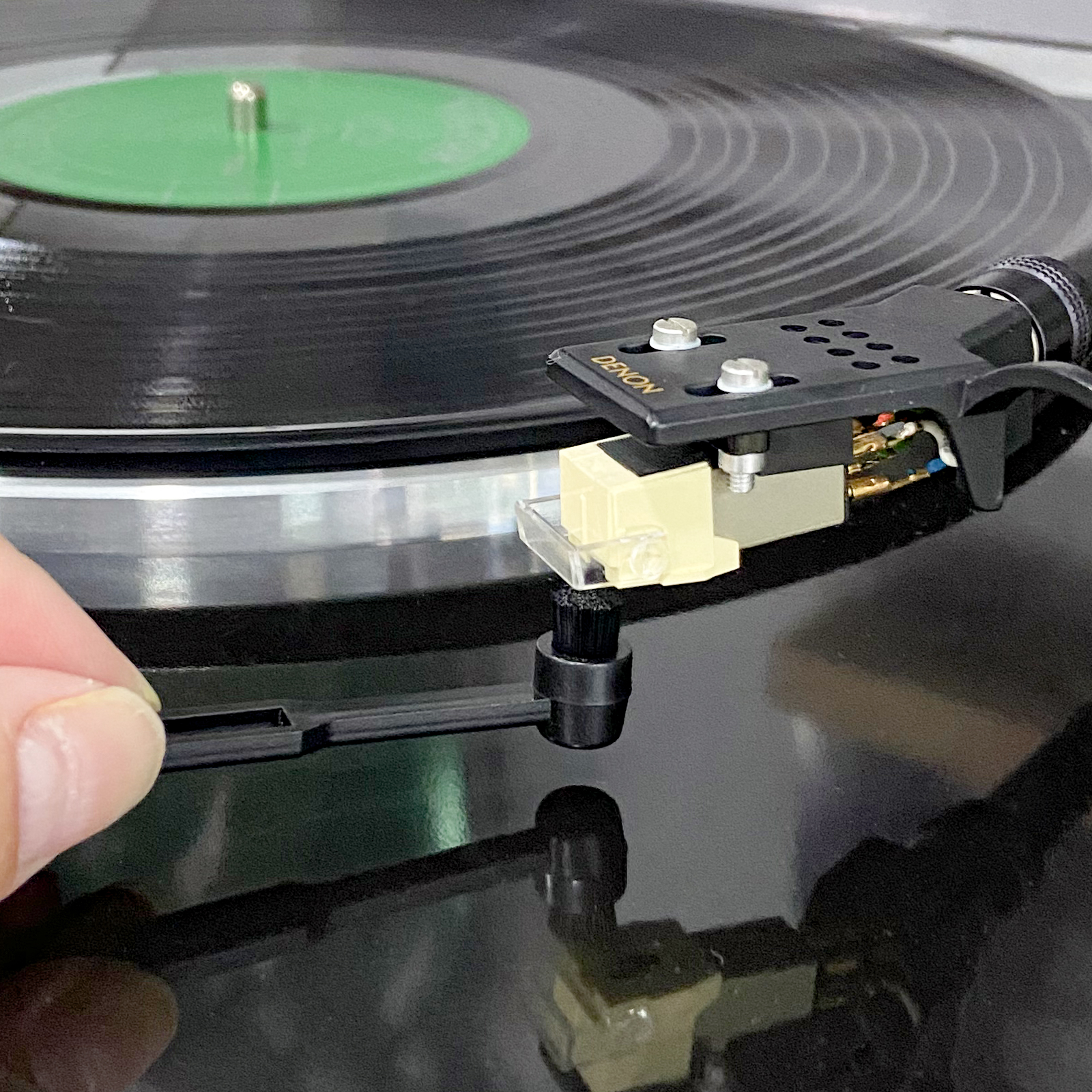 Vinyl Record Brush Player Turntable Phono Cartridge Cleaning Anti-static Stylus Brush / Needle Cleaner Tool