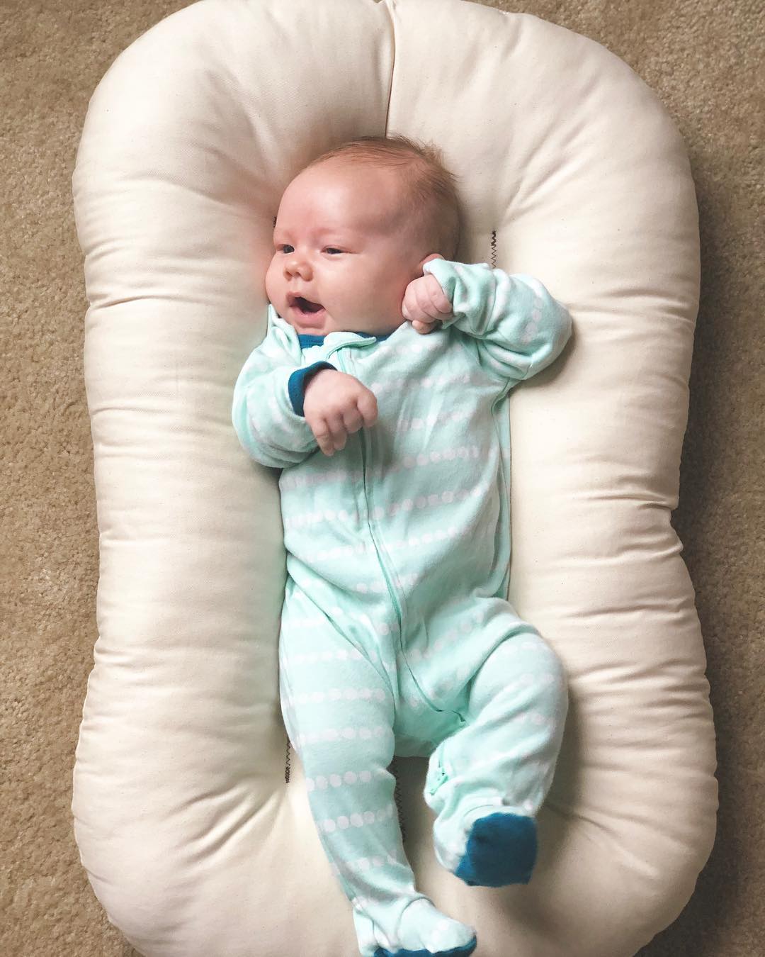 Babynest säng bärbar spjälsäng nyfödda liggstol barnsängar barnkammare sömnbo spädbarnsvagga baby vagga barnsäng bärsäng