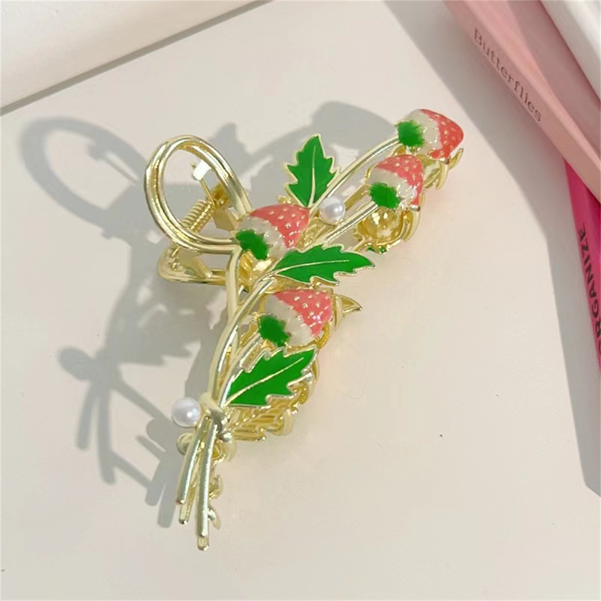 Pinces à cheveux en forme de fraise, jolie pince à cheveux en métal, forte tenue antidérapante, pinces à mâchoire en acétate rose, accessoires pour cheveux