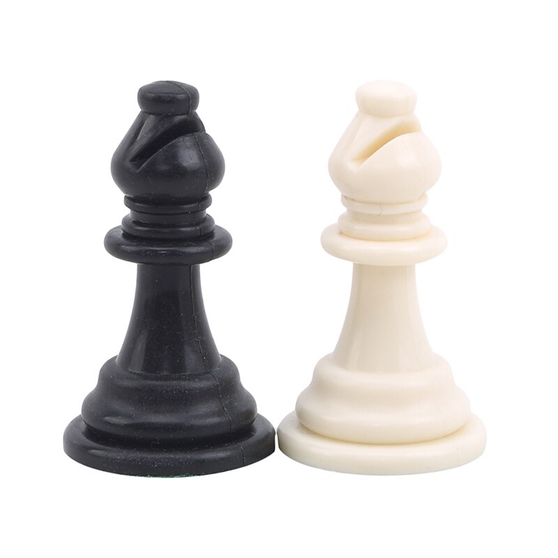 32pcs Chess Pieces/Plastic Chess Magnetic International Word Chess Game Entertainment Black&White