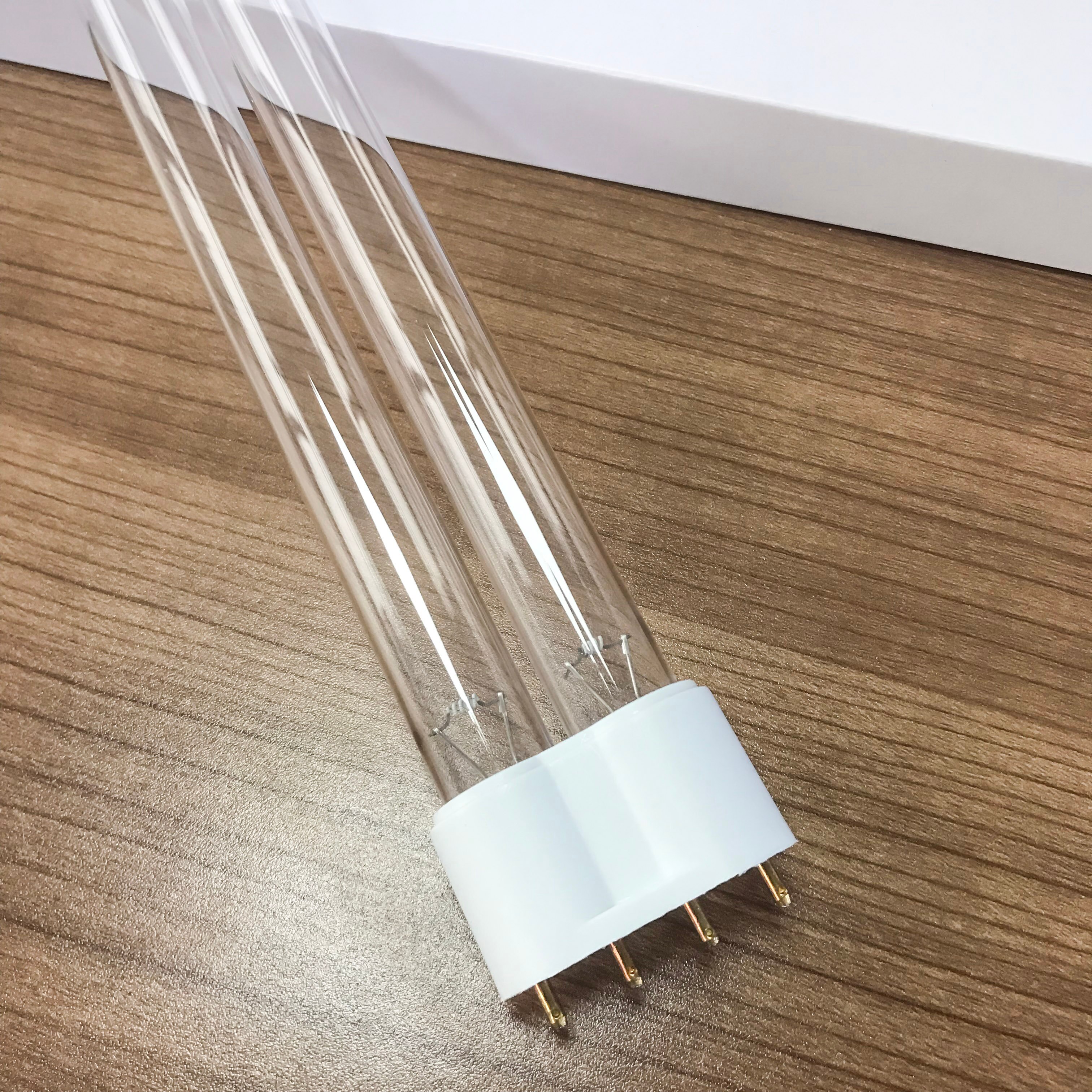 2pcs of 36W 4-pin 2G11 Base Linear Twin Tube UV Germicidal Bulb Replacement for UVC Sterilizers Quartz lamp for disinfection