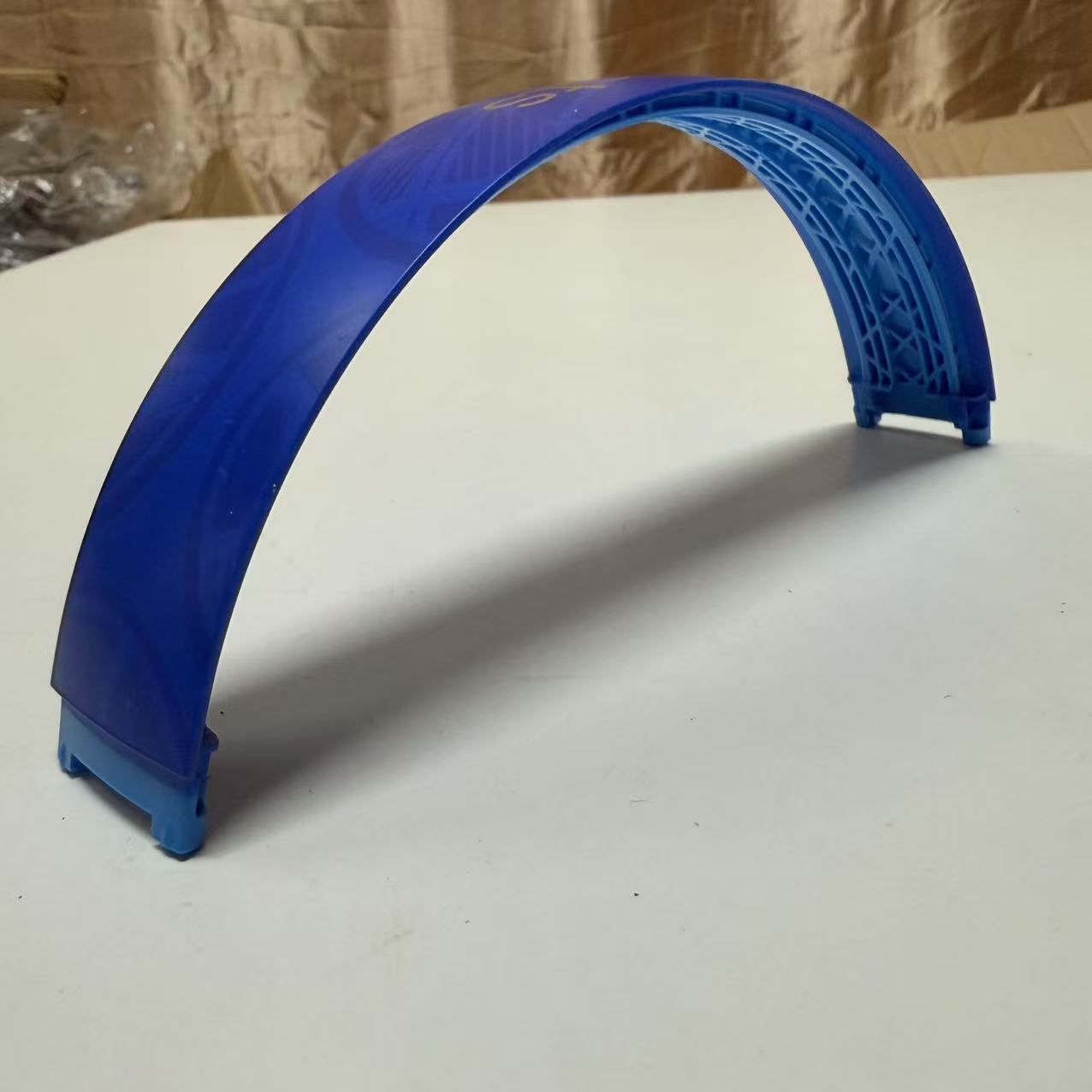 Diadema de plástico superior Original para Beats Studio 3 studio3, repuestos para reparación de auriculares, piezas de repuesto combinadas con tornillos: Azul