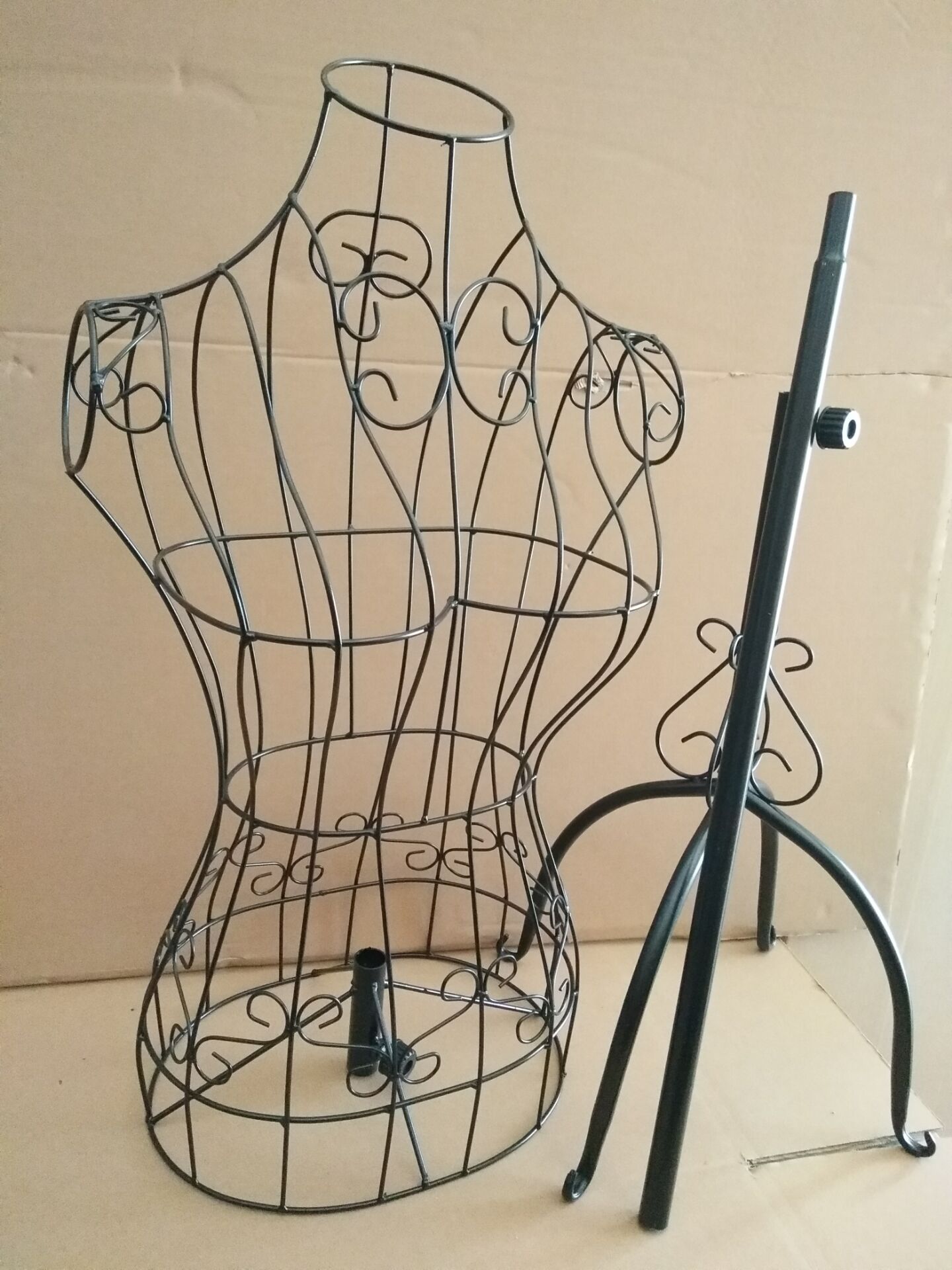 4style Iron Female Mannequin Cloth Tripod Base Paspop,Realist Mannequin Body For Wedding Display Hangers Supplies B067