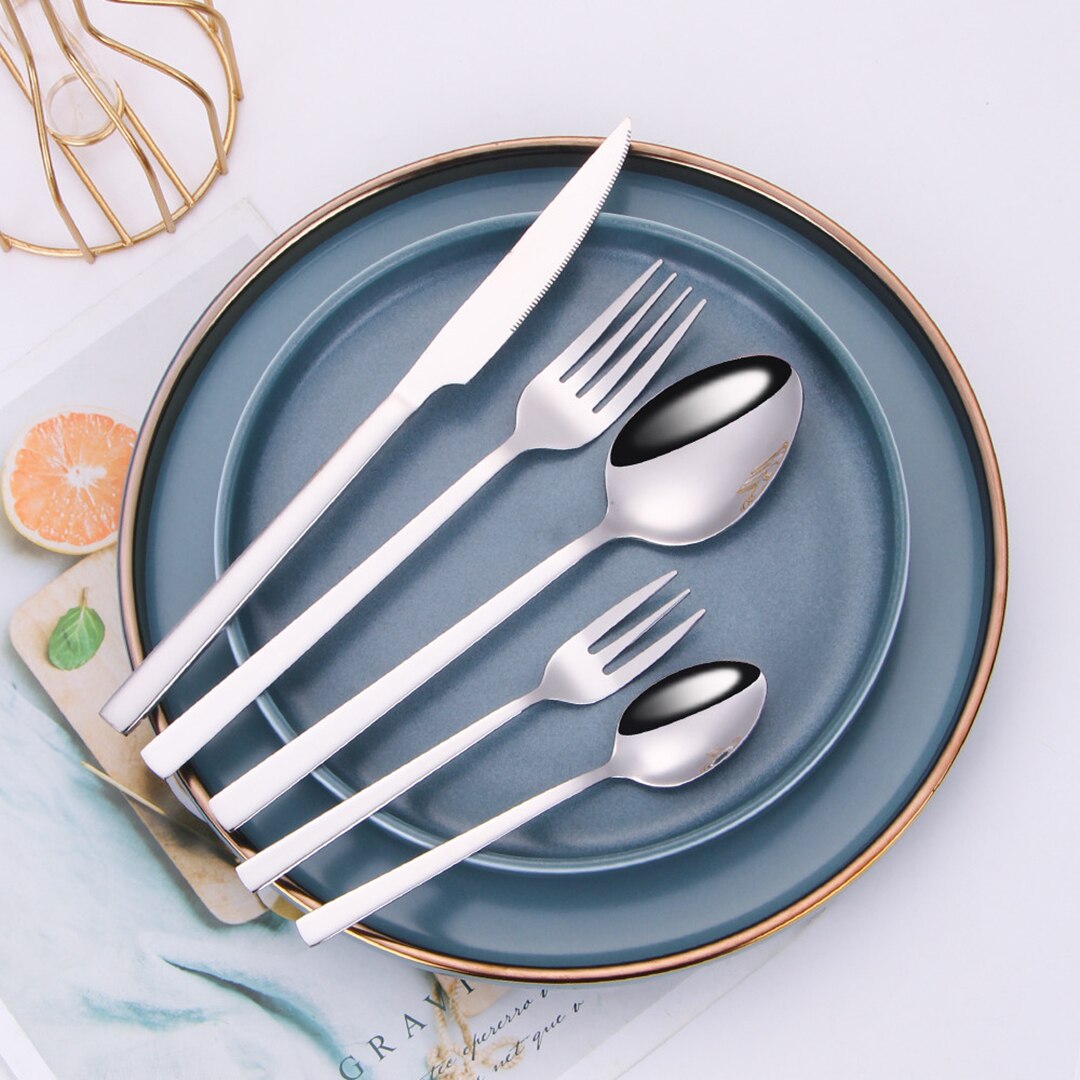 24Pcs Mirror Cutlery Tableware Set Silver Cutlery Stainless Steel Kitchen Set Dinnerware Knife Spoon Fork Dinner Set Complete