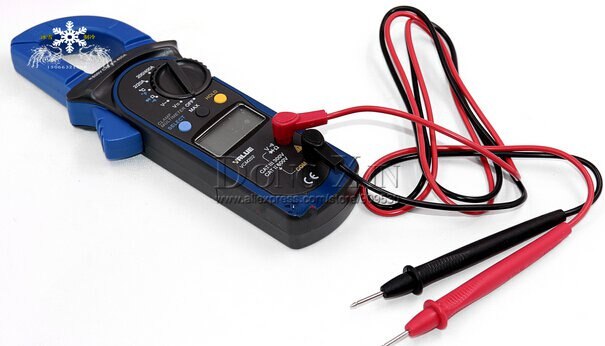 Digital clamp multimeters VCM-202 used in refrigeration