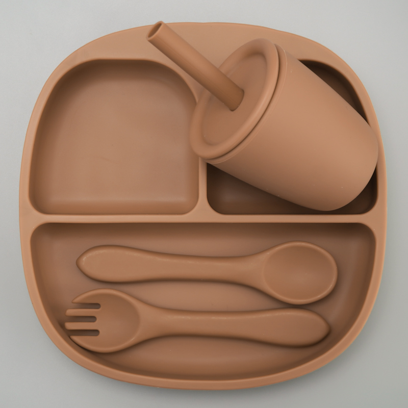 BPA Free Children's Tableware Baby Feeding Solid Food Dinner Set Plates Training Bowl Feeding Dishes Spoon Fork Straw Cup