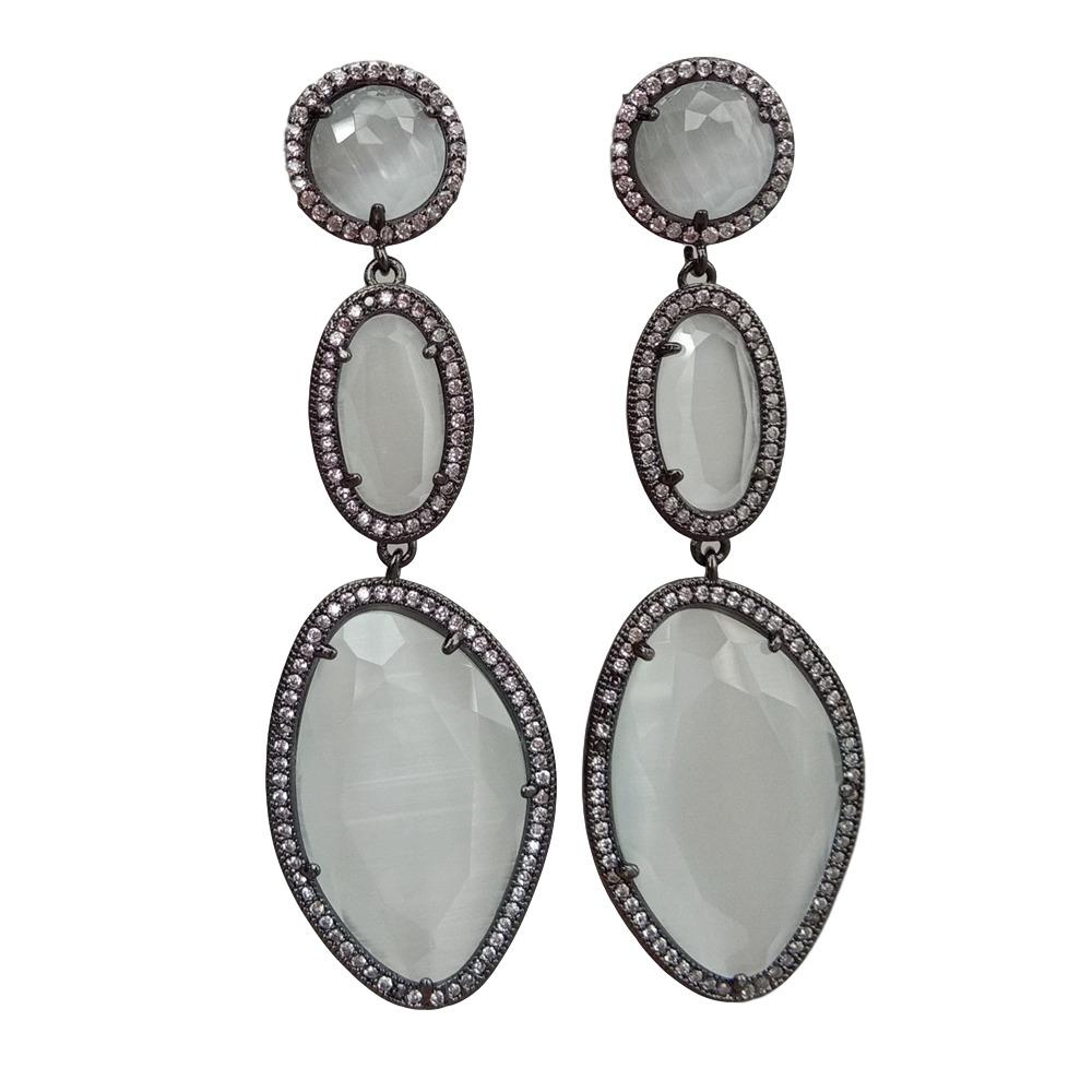 White Cat Eye Zirconia Pave Rand Gunmetal Stud Oorbellen Voor Vrouwen