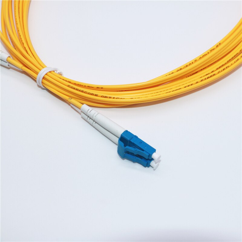 1 m (3ft) LC/UPC zu LC/UPC Duplex OS1 Single PVC (OFNR) 2,0mm Fiber Optik Patch Kabel