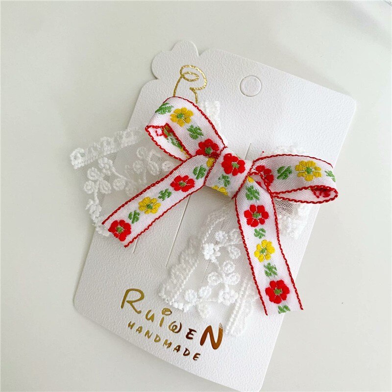 Épingle à cheveux en dentelle pour enfants petite fille pince à cheveux latérale Style ethnique chapeaux tissu arc cheveux accessoires Clips pour les filles