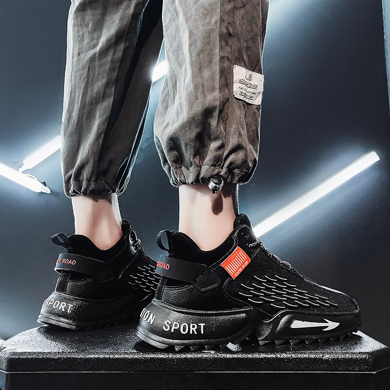 Tendance hommes chaussures décontractées en plein air rue baskets hommes Zapatos De Hombre à lacets garder au chaussures d'entraînement légères