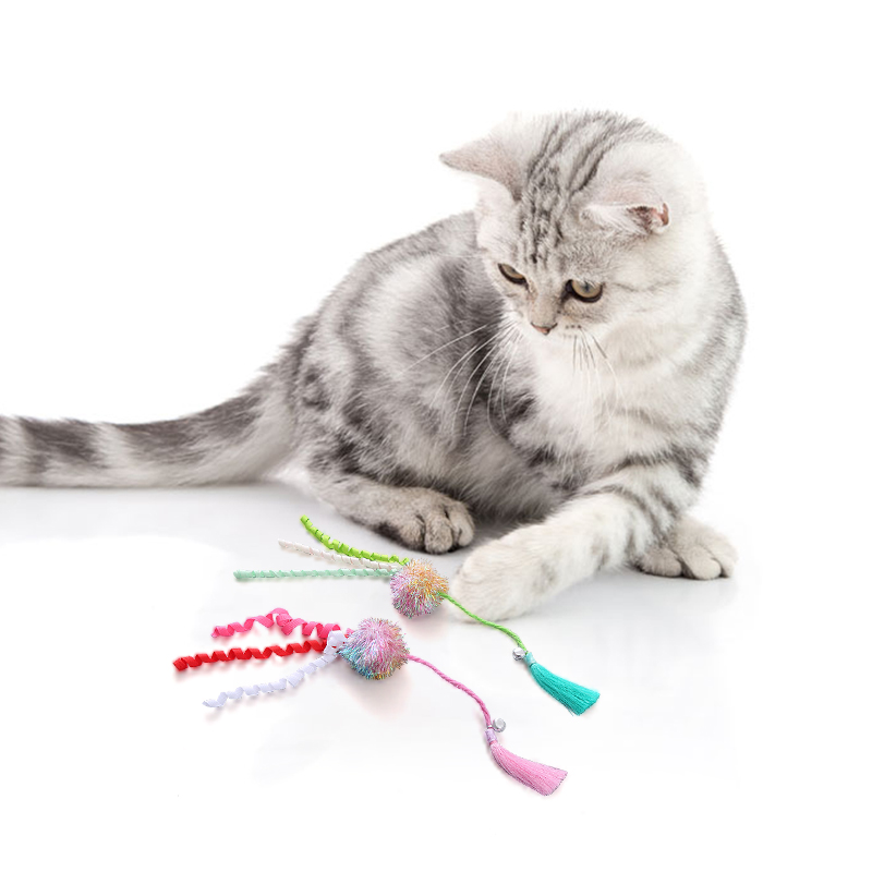 Cipolla dorata colorata che lancia una piccola palla giocattolo per gatti con frangia squisita livello di aspetto super elevato super giocabile