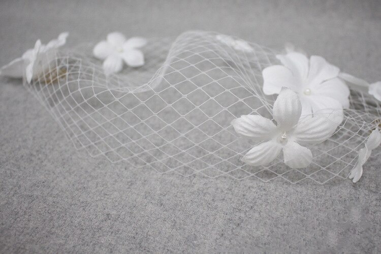 Encantadores accesorios para el cabello de novia de tul Vintage flores perlas niñas pelo cara velo con peine para las señoras accesorios de S805