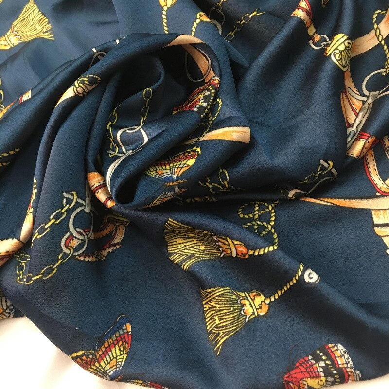 Tissu satin élastique imprimé 94% polyester 6% élasthanne, d'usine