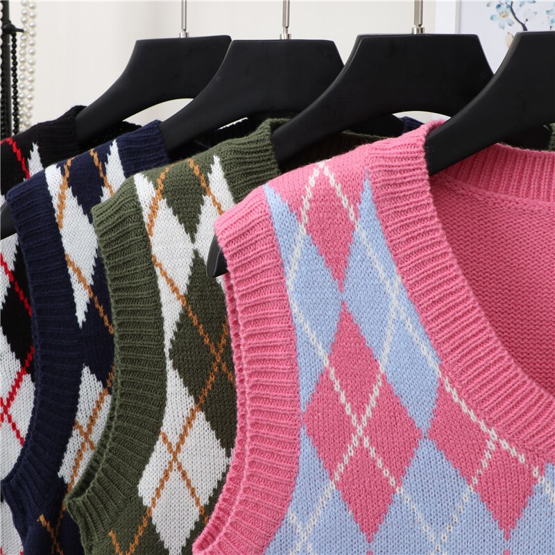 Vintage Argyle Sweater Vest Women Knitted Pink Tank Top V Neck Sleeveless Loose Korean Waistcoat Center