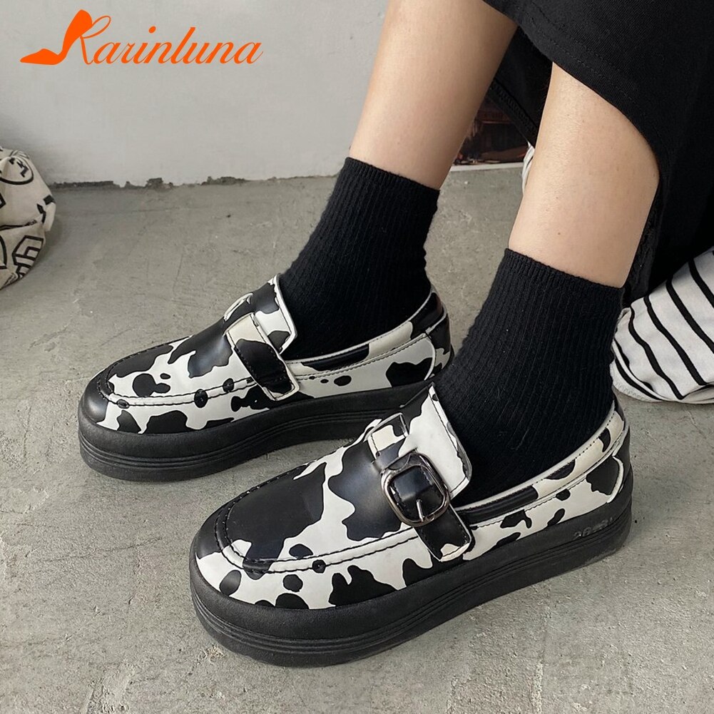 Gothic Style Loafers Buckels Flat Platform Round Toe slip-on Women Shoes Causal Big Size 40 Spring Stylish