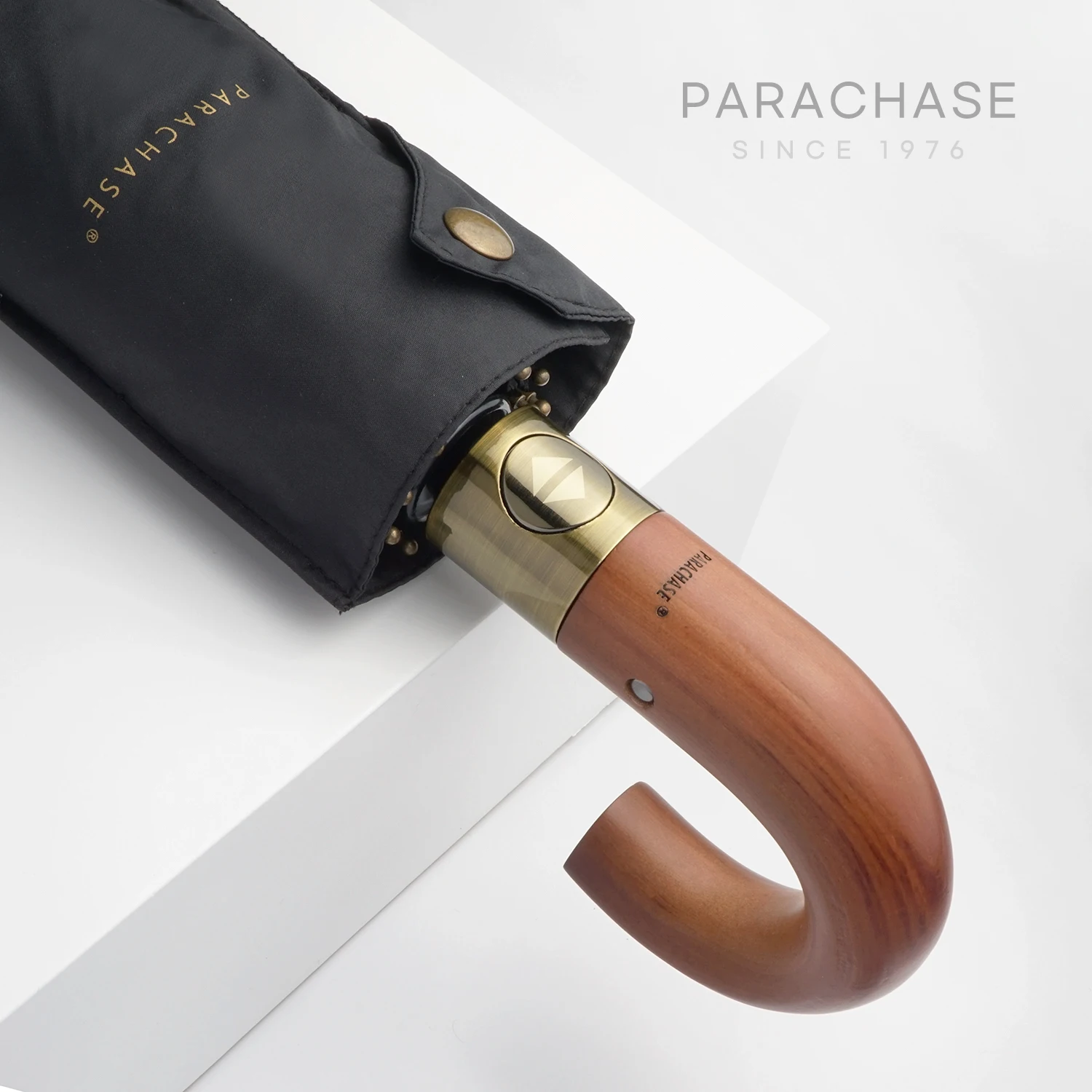 Parachase Regenschirm, automatischer Holz-Regenschirm mit gebogenem Griff, Business-Regenschirm Corporation, 10 Karat, winddicht, groß gefalteter Regenschirm für Herren
