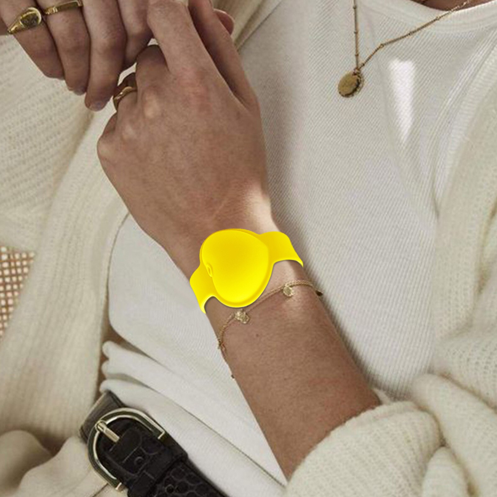 Adult Kid Wash Hand Gel No Rinse Hand Sanitizer Dispensing Portable Bracelet Wristband Hand Dispenser Quick Drying Disinfectant: Green