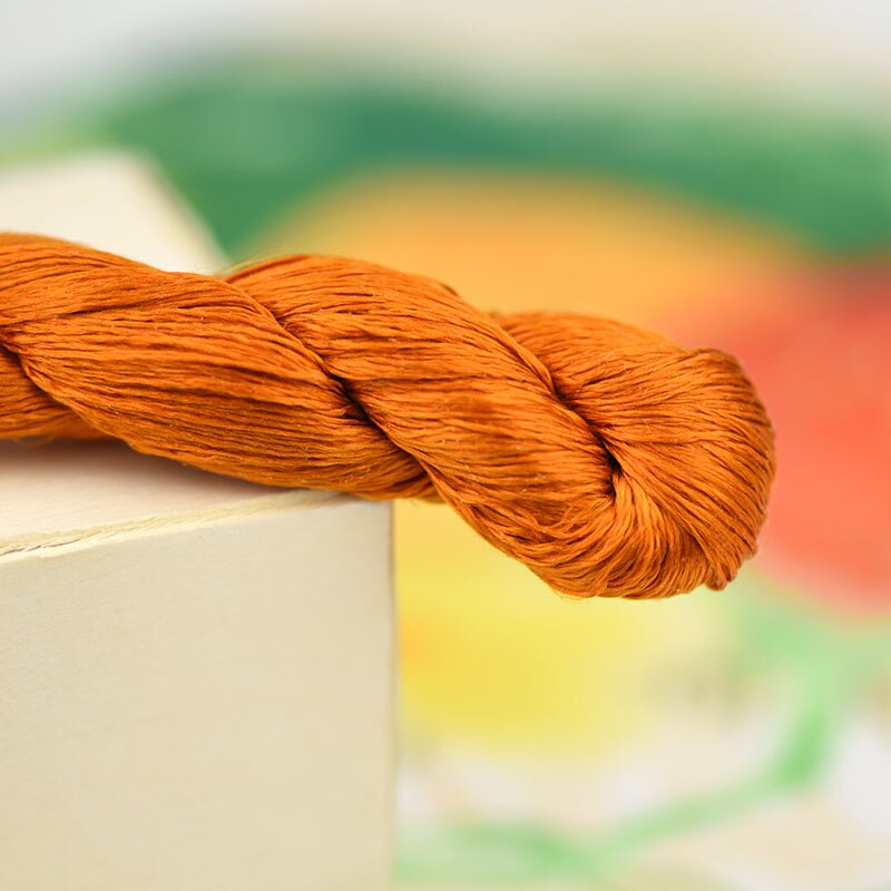 1 väri 400m suzhou kirjonta 100%  luonnonsilkki brodeerattu lanka silkki tee itse silkkinen kirkas värilinja oranssinruskea: 8
