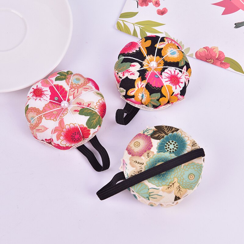 adjustable Pumpkin flower Needle Pin Wrist Cross Stitch Needle Sewing PinWrist sewing Pincushion Sewing Kit access