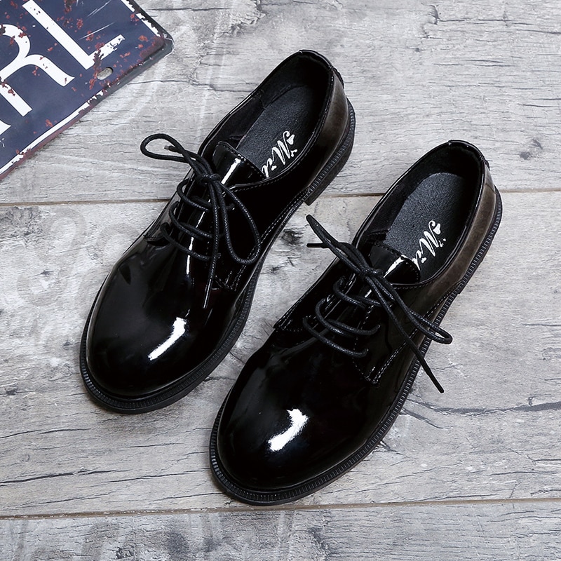 Zapatos planos de charol de estilo británico mocasines de Mujer Zapatos de tacón grueso de punta redonda para mujer zapatos: Patent leather / 39