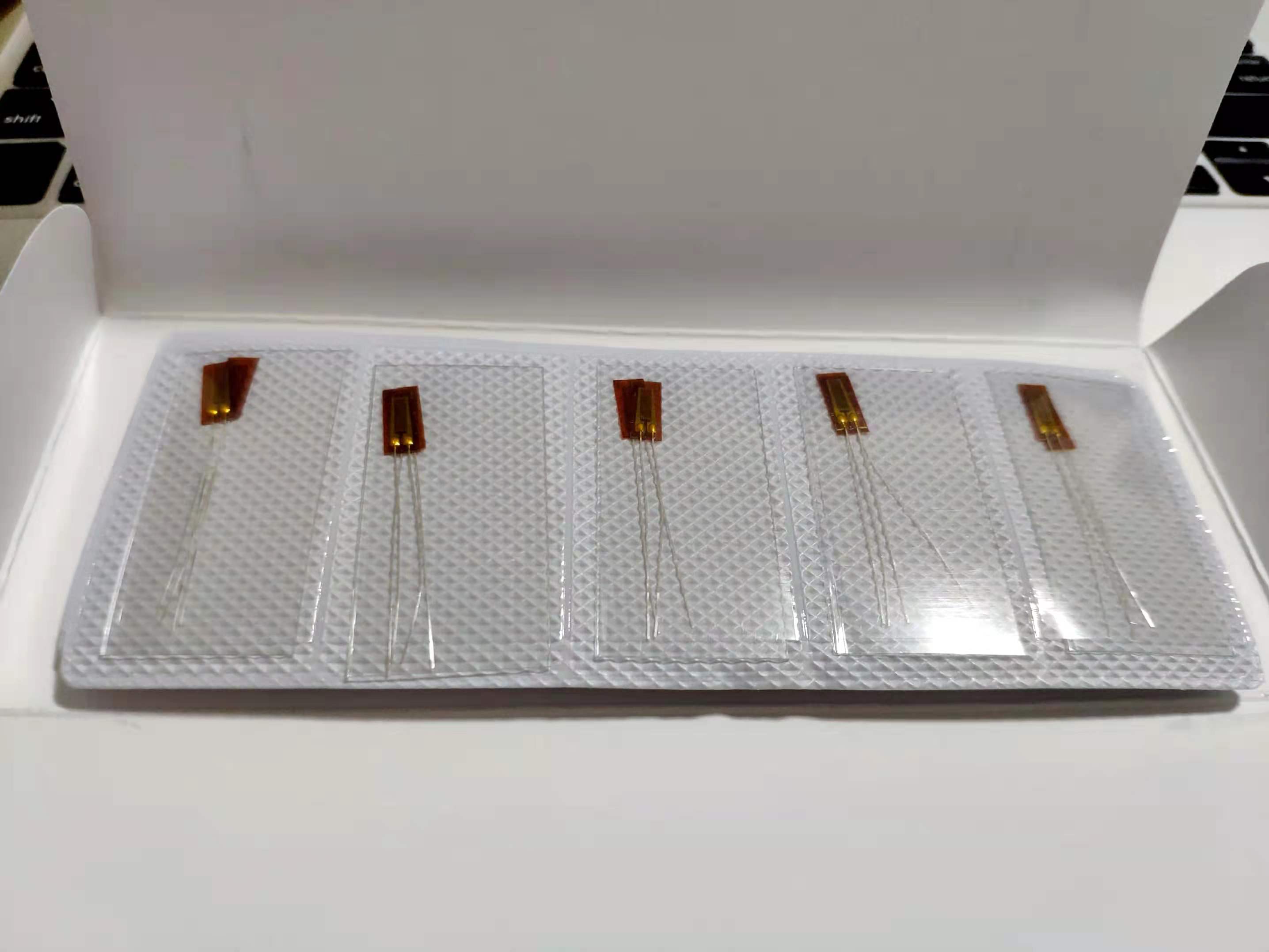 10pcs Electrical Resistance Strain Gauge/strain Gauge/stress Gauge BE120-5AA (11) Temperature Self-compensation