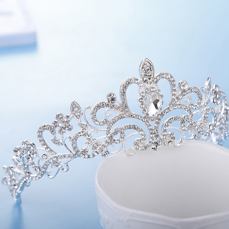 Vendita calda di alta qualità donne ragazze elegante matrimonio sposa corona copricapo strass diademi regalo carino per la festa di compleanno di nozze