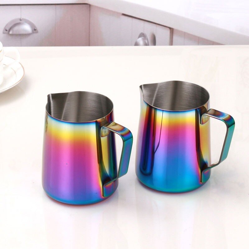 Melkopschuimkannetje voor latte art regenboogkleurige koffiemokken roestvrijstalen melkopschuimer voor espresso 350/600ml
