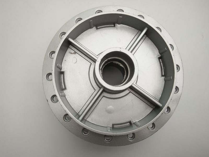 AX100 motorcycle spare parts rear hub suitable for Suzuki motorcycle ax100 rear wheel 100cc accessories