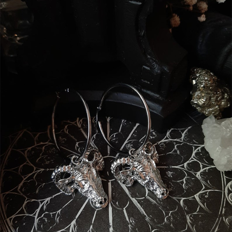 Baphomet Waga Koza Kolczyki Gotycka Czarownica Szatan Okultystyczna Biżuteria Alternatywna Szatańska Baran Czaszka Moda Średniowieczny Prezent dla Kobiet