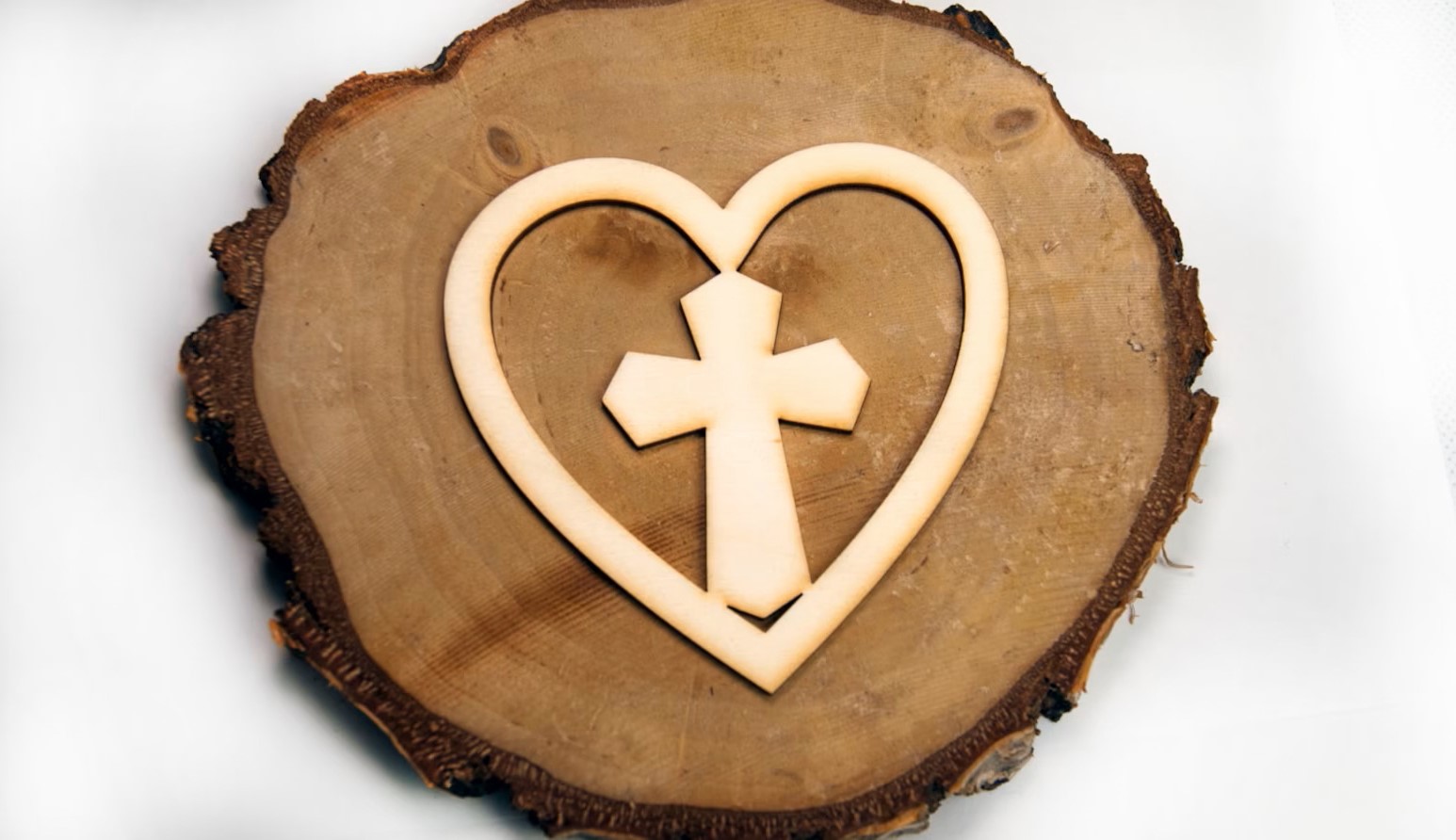 Wooden Heatr Cross, Shape Craft, craft supplies, card making,wooden shapes,communion ,first communion