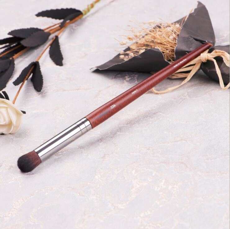 1 piece #236 Eyeshadow Makeup brush detail eye blending smudge brush Natural wood Make up brushes cosmetic tools