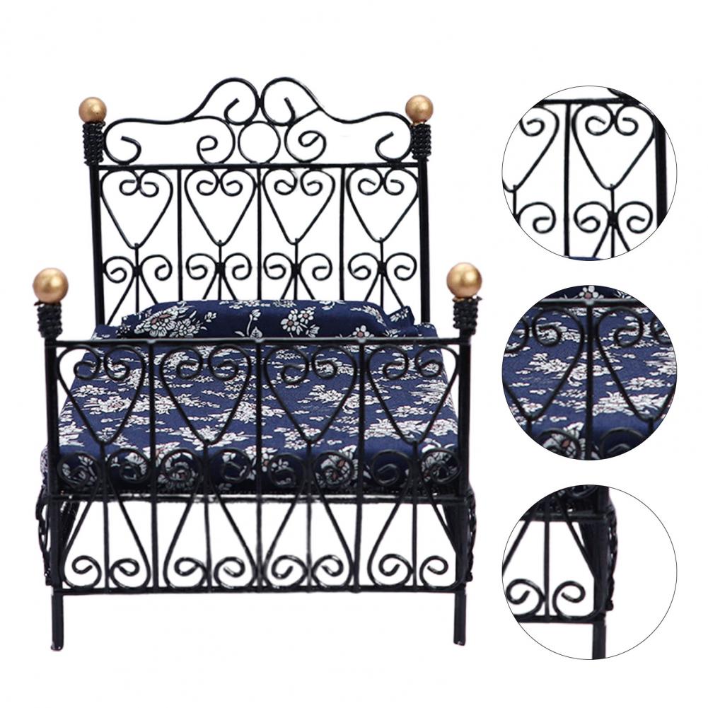 Double Bed Model Novelty Mini Bedroom Double Bed Anti-deformed Wrought Iron Bed