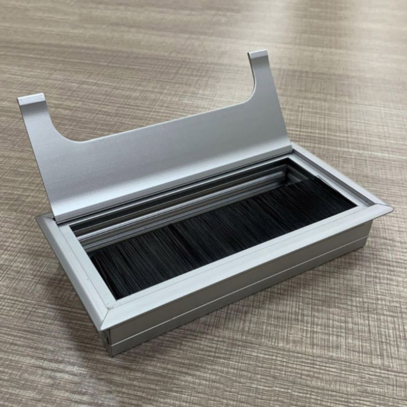 Hardware de oficina negro mate Cable rectangular ojal aluminio cuadrado Pasacables de mesa con varios tamaños