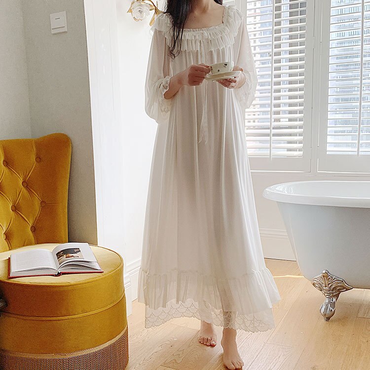Maternity Nightgown Retro Maternity Pajamas Nursing Sleepwear Maternity Robe Breastfeeding Pajamas Pregnancy Sleepwear Princess