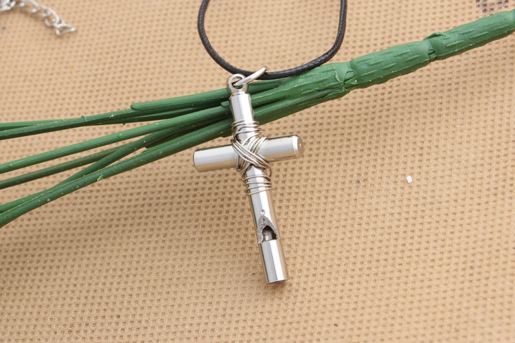 Mannen Vrouwen Fluitje Titanium Stalen Kruis Hanger Ketting Jewerly met Lederen Touw mode-sieraden ketting